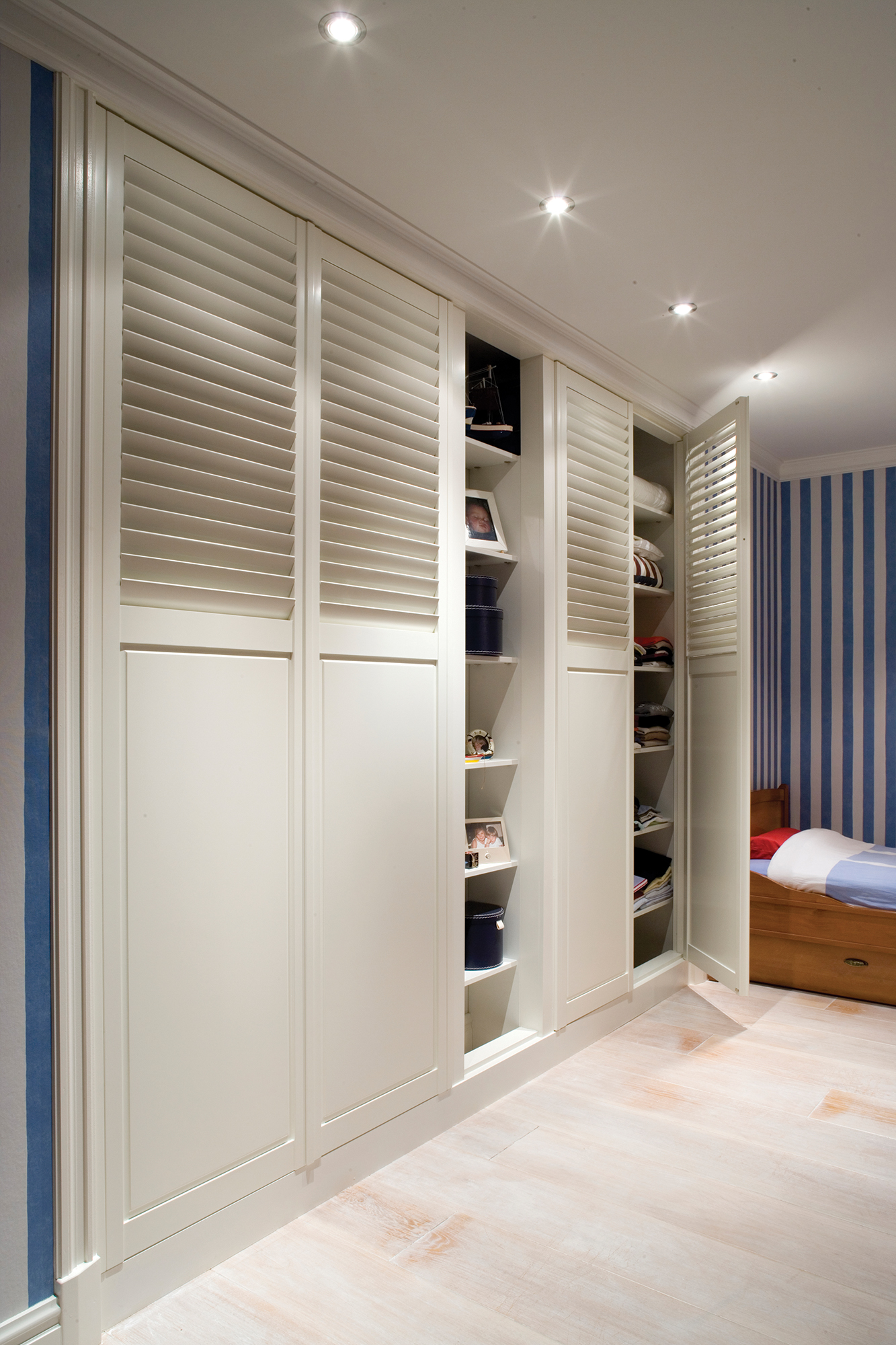 wardrobe doors